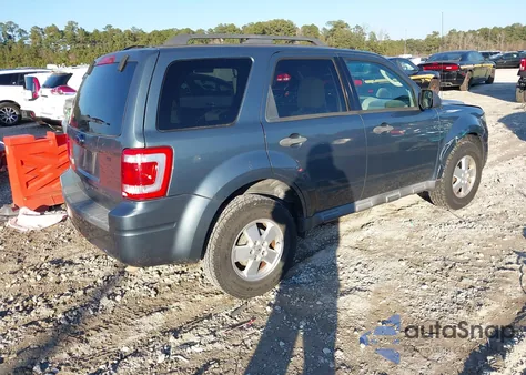 2012 Ford Escape Xlt z USA, uszkodzony, nr VIN 1FMCU0D77CKB87542